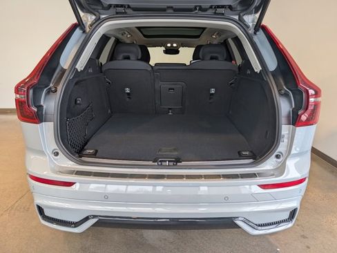 New 2026 Volvo XC60 T8 Plus w/ Protection Package Premier image 5