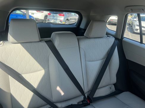 Used 2025 Toyota Corolla Cross L FWD image 23