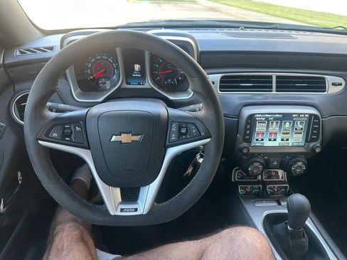 Used 2014 Chevrolet Camaro SS w/ SS Performance Package RWD image 28