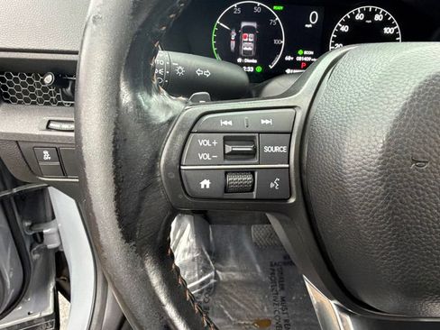 Used 2024 Honda CR-V Sport image 12