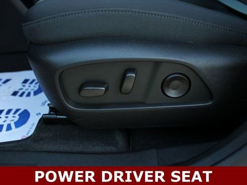 New 2026 GMC Terrain AT4 w/ Convenience Package III image 15