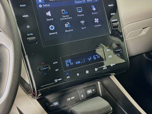 Certified 2024 Hyundai Tucson SEL FWD image 15