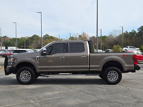Used 2020 Ford F250 XLT w/ XLT Premium Package image 14