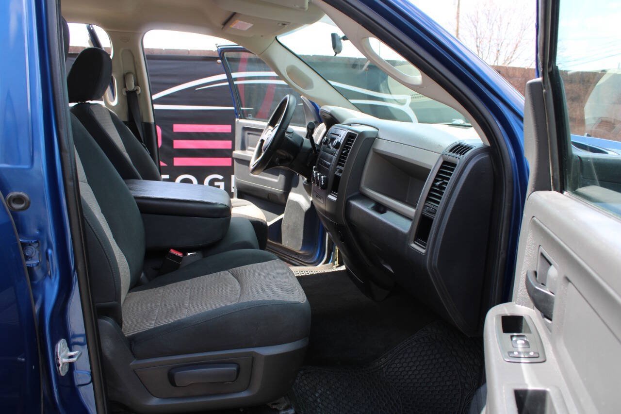 Used 2011 RAM 1500 ST w/ SXT Appearance Group AWD/4WD image 9