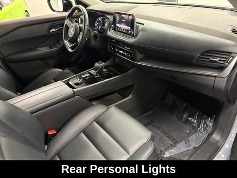 Used 2023 Nissan Rogue SV w/ SV Premium B Package AWD/4WD image 10