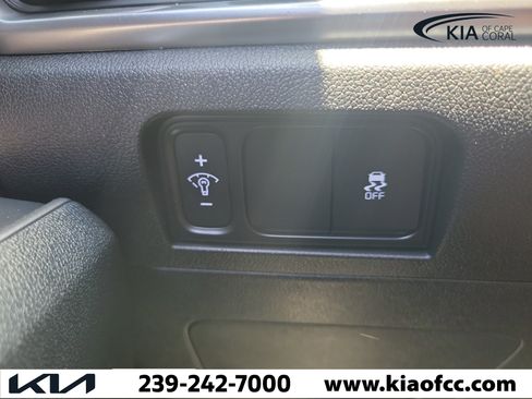 New 2026 Kia Sorento LX FWD image 26