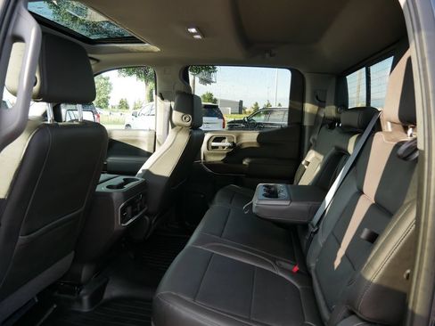 Used 2020 GMC Sierra 1500 SLT w/ SLT Premium Plus Package AWD/4WD image 10