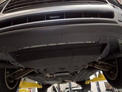 Used 2021 Porsche Macan AWD/4WD image 72