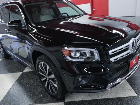 Used 2021 Mercedes-Benz GLB 250 image 37