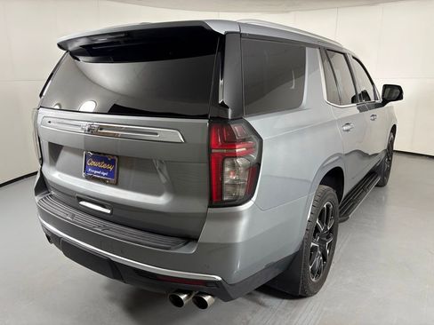 Used 2023 Chevrolet Tahoe Premier w/ Premium Package 2 AWD/4WD image 8
