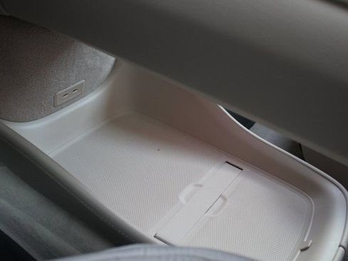 Used 2023 Mercedes-Benz EQS 580 4MATIC SUV image 26