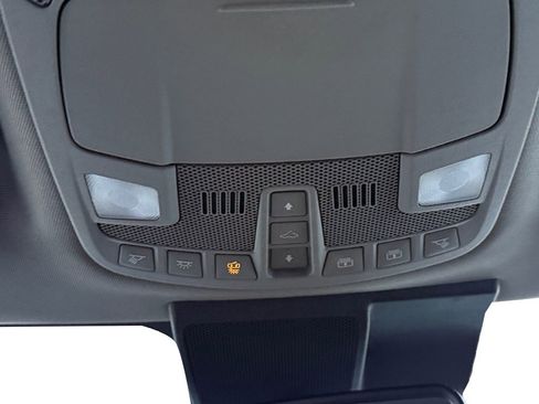 Used 2018 Ford F150 Lariat w/ Equipment Group 502A Luxury image 19