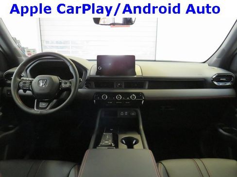 New 2025 Honda Pilot TrailSport image 7