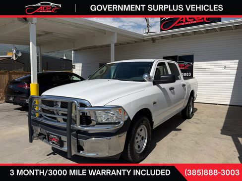 Used 2018 RAM 1500 4x4 Crew Cab w/ Chrome Appearance Group image 1