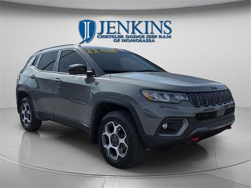 Certified 2022 Jeep Compass Trailhawk w/ Trailhawk Convenience Group image 11