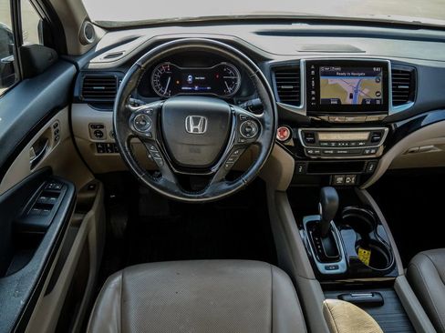 Used 2018 Honda Ridgeline RTL-E image 25