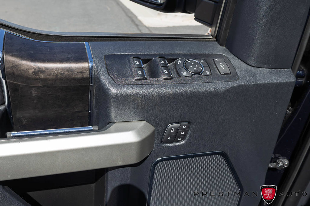 Used 2022 Ford F250 Lariat w/ Lariat Value Package AWD/4WD image 29