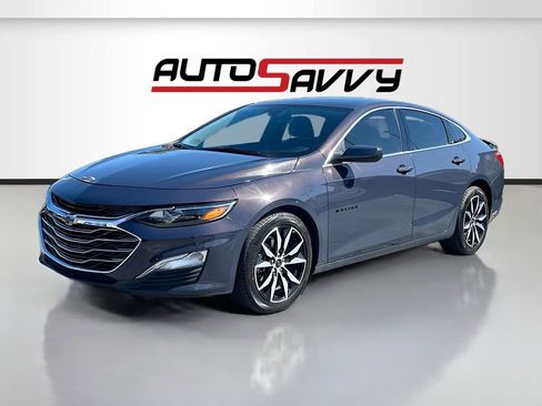 Used 2025 Chevrolet Malibu RS FWD image 3