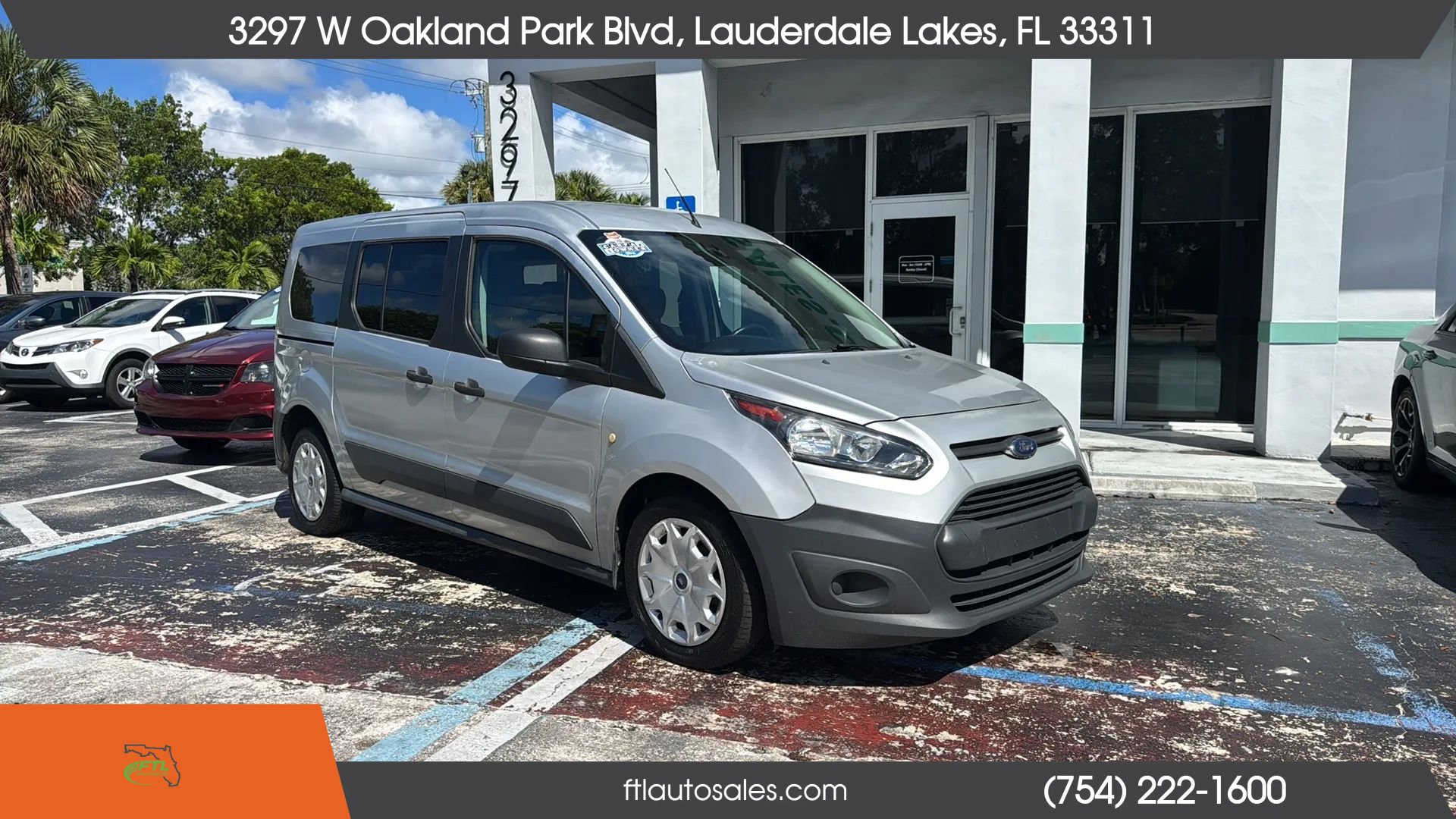 Used 2018 Ford Transit Connect XL FWD image 3