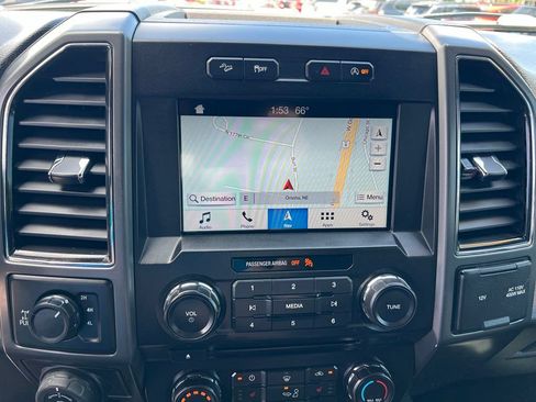 Used 2018 Ford F150 XLT w/ Equipment Group 302A Luxury AWD/4WD image 33