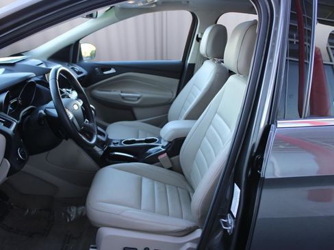 Used 2015 Ford Escape Titanium w/ Equipment Group 301A image 33