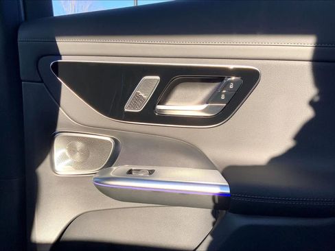 New 2026 Mercedes-Benz GLC 300 GLC 300 image 23