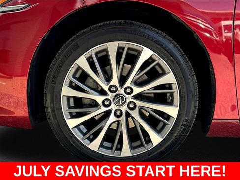 Used 2021 Lexus ES 300h w/ Premium Package FWD image 42