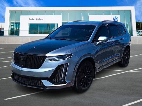 Used 2024 Cadillac XT6 Sport w/ LPO, Floor Liner Package AWD/4WD image 1