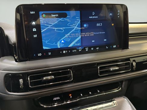 New 2026 Lincoln Aviator 2WD image 17