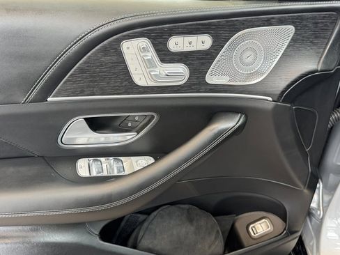 New 2026 Mercedes-Benz Maybach GLS 600 4MATIC image 13