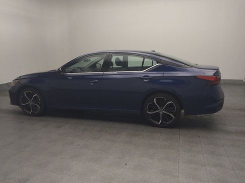Used 2024 Nissan Altima 2.5 SR FWD image 3