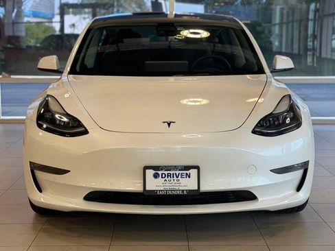 Used 2022 Tesla Model 3 Long Range AWD/4WD image 2
