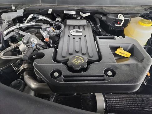 New 2026 RAM 2500 Tradesman AWD/4WD image 33