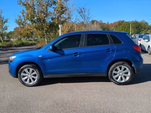 Used 2015 Mitsubishi Outlander Sport ES image 3
