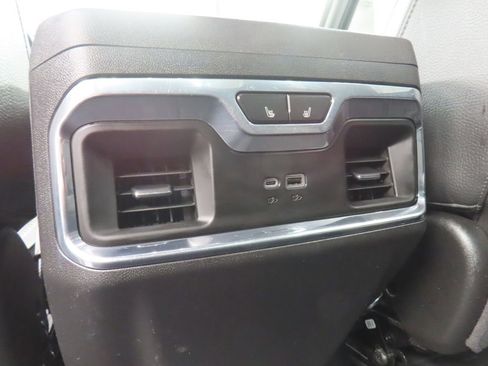 Used 2024 GMC Sierra 3500 Denali w/ Denali Reserve Package image 14