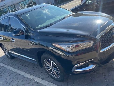Used 2017 INFINITI QX60 Luxe AWD/4WD image 2