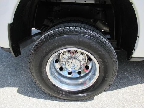 Certified 2026 RAM 3500 Tradesman w/ Chrome Appearance Group AWD/4WD image 10