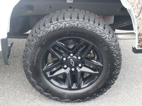 Used 2024 Chevrolet Silverado 1500 Custom Trail Boss w/ Realtree Special Edition AWD/4WD image 38