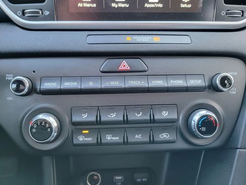 Used 2020 Kia Sportage LX AWD/4WD image 25