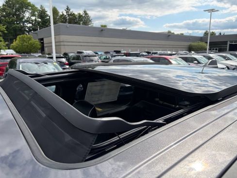 New 2026 RAM 1500 Laramie AWD/4WD image 10