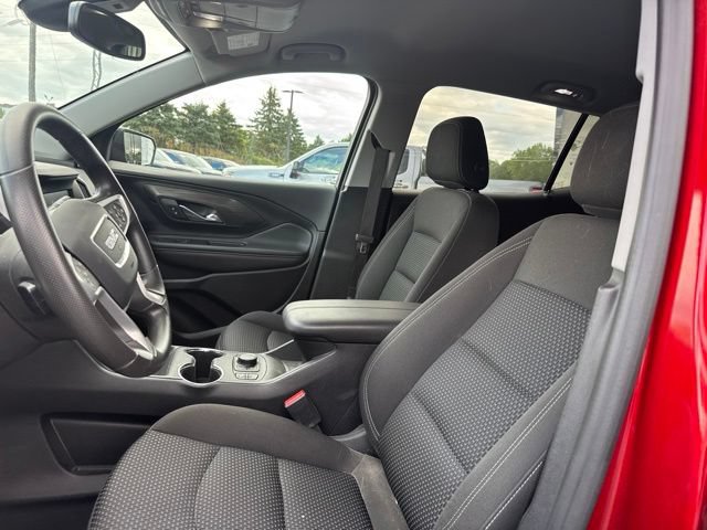 Used 2023 GMC Terrain SLE w/ Driver Convenience Package AWD/4WD image 16