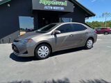Used 2019 Toyota Corolla LE image 3