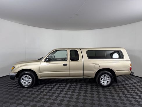 Used 2002 Toyota Tacoma 2WD Xtracab image 11