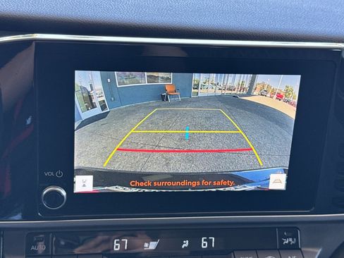 Used 2025 Toyota Camry LE FWD image 19