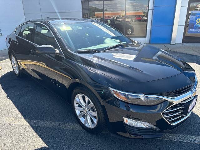 Used 2023 Chevrolet Malibu LT FWD image 3