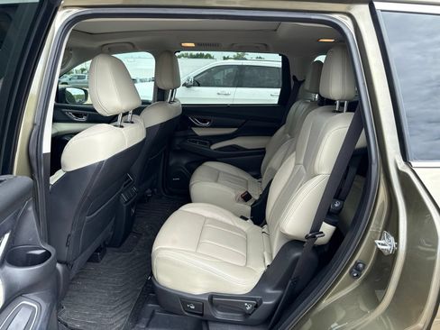 Used 2024 Subaru Ascent Limited w/ Technology Package AWD/4WD image 9