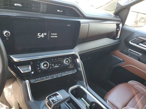 Used 2025 GMC Sierra 1500 Denali Ultimate image 27