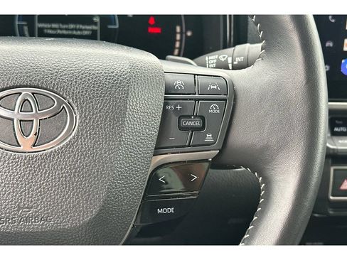 Used 2025 Toyota Camry SE w/ Multimedia Upgrade Package FWD image 28