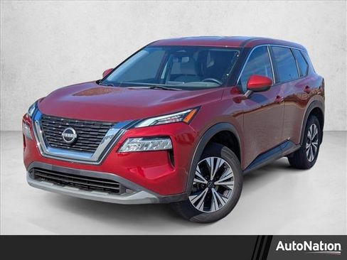 Used 2022 Nissan Rogue SV image 1