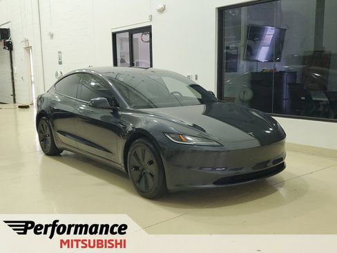 Used 2025 Tesla Model 3 Long Range RWD image 1